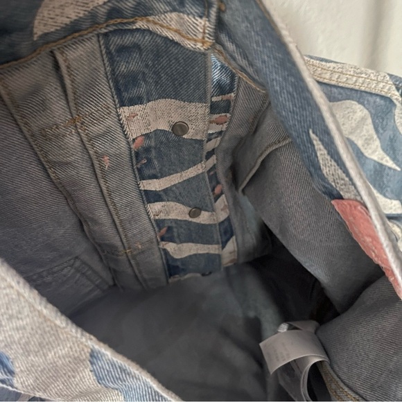 SOLD CLOT x LEVI'S sz M Year of Tiger Print Denim Jacket Blue Jeans Frog Closure - Picture 3 of 13